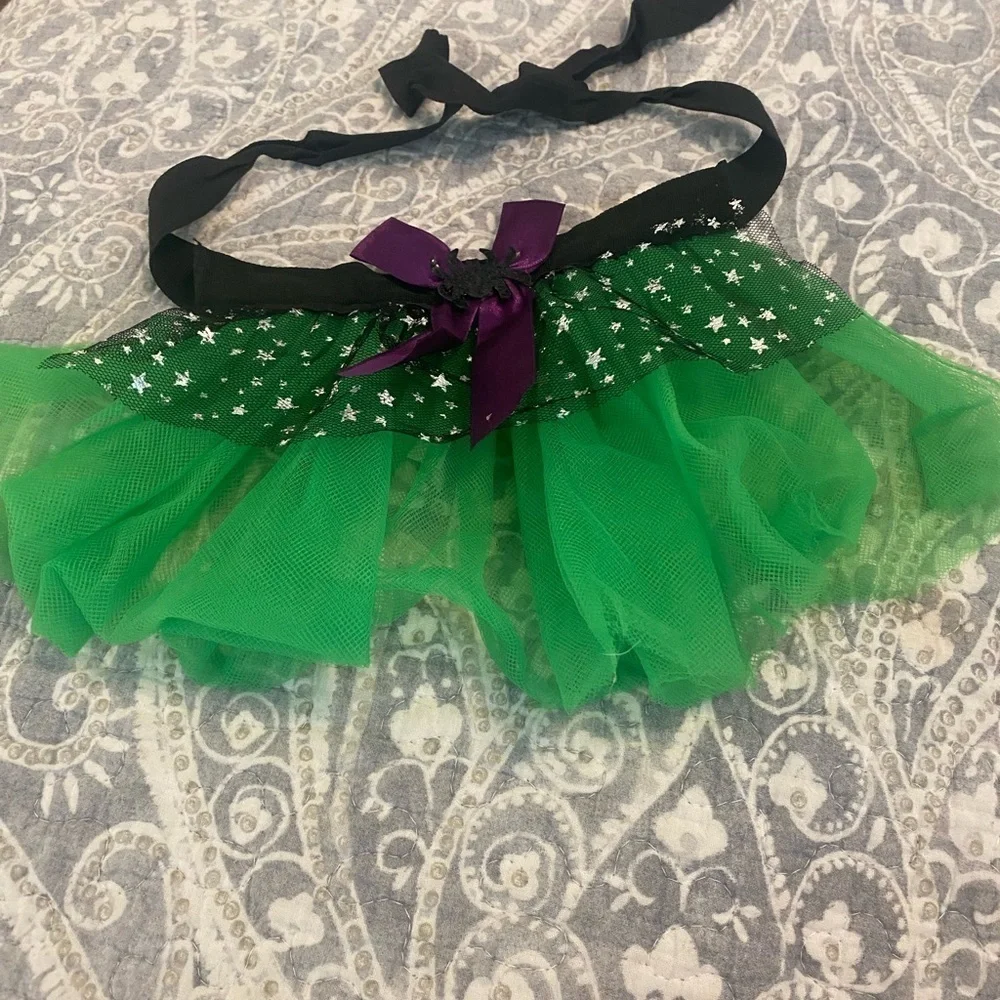 Small dog tutu. Halloween costume.